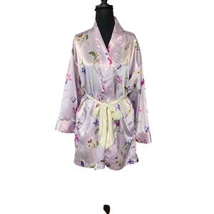 Victoria’s Secret Lavender Floral Satin Kimono Robe Belted One Size